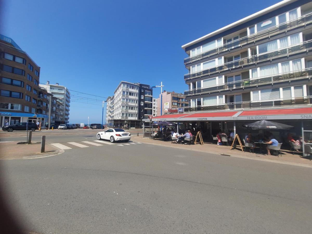 Zeezicht Sibeac Koksijde Apartment Exterior foto